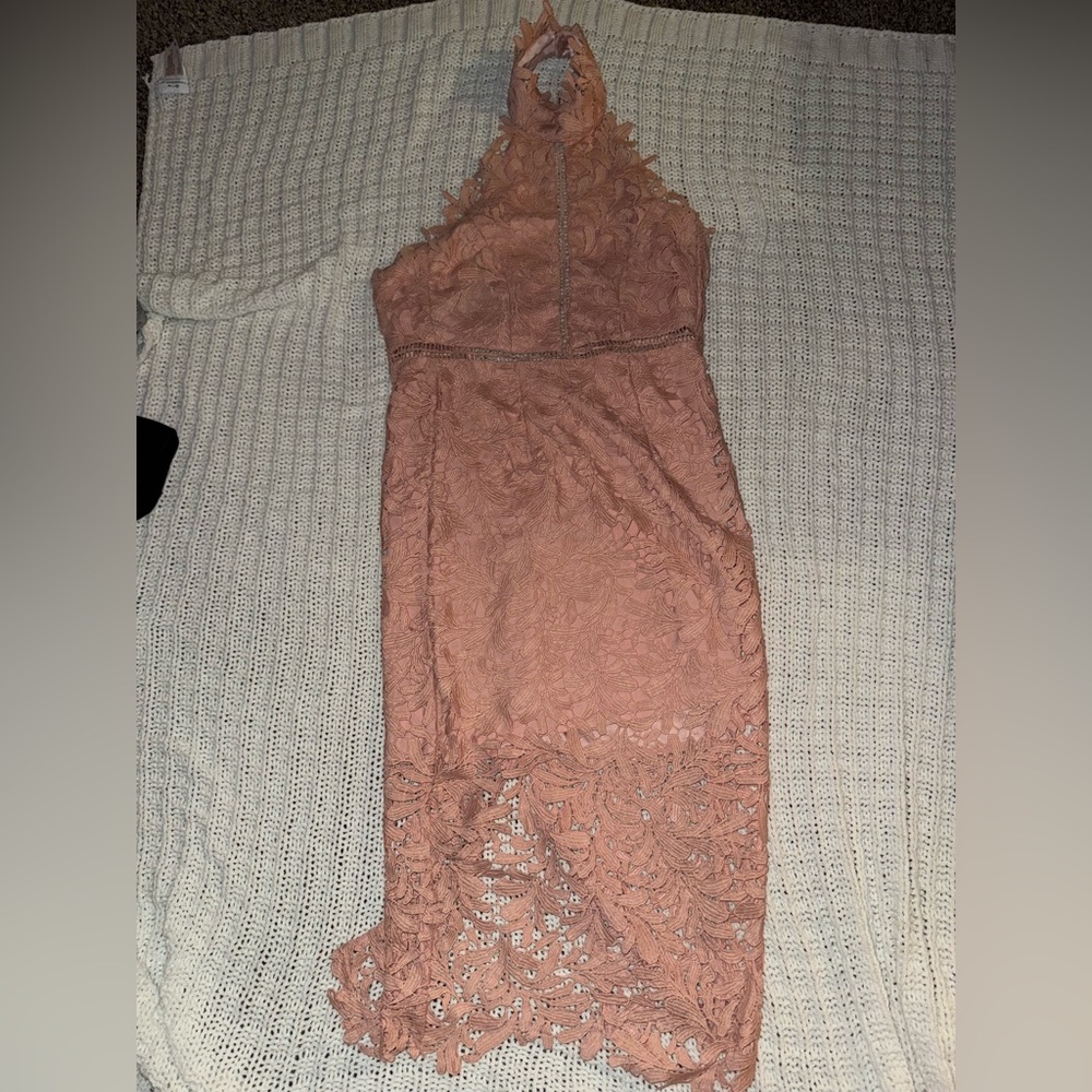 Lulus peach lace dress